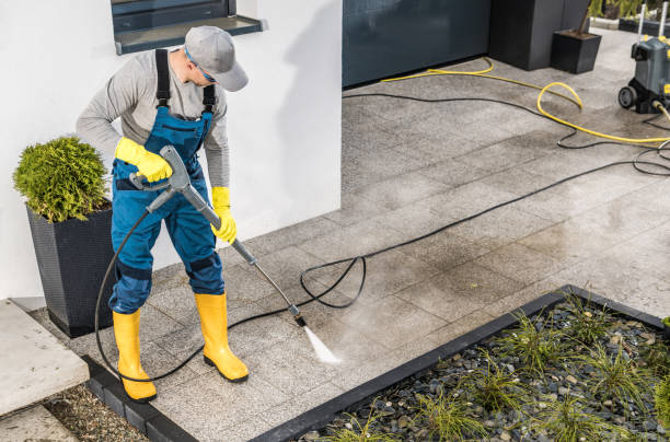 Trusted Pearsall, TX Pressure Washing Experts